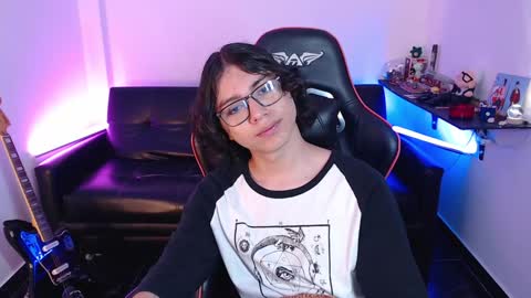 Malik  online show from January 8, 2025, 6:20 pm