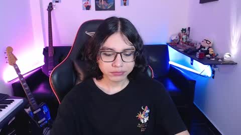 Malik  online show from March 9, 2025, 3:05 pm