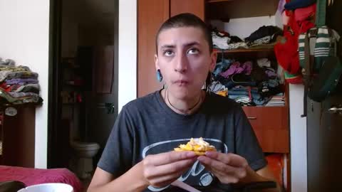 Malita online show from February 19, 2026, 4:03 pm