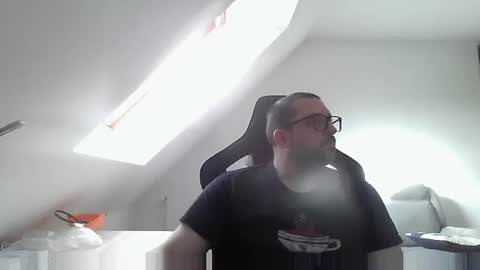 breton online show from December 9, 2024, 2:06 pm