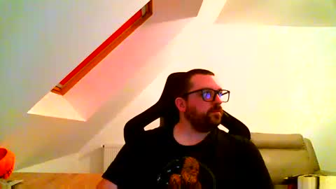 breton online show from December 21, 2024, 7:27 pm