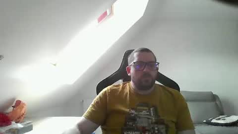 breton online show from December 23, 2024, 11:57 am