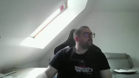 breton online show from January 25, 2025, 12:37 pm