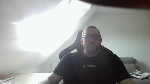 breton online show from January 26, 2025, 12:33 pm