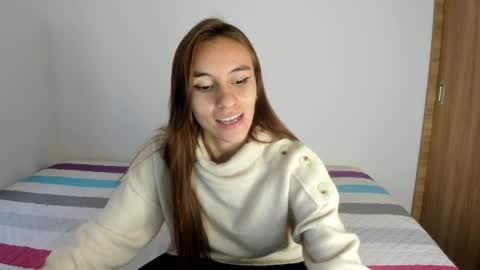 instagram  nueela   online show from March 31, 2026, 10:54 pm