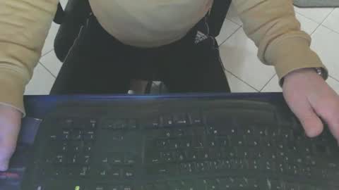 maly246 online show from February 13, 2026, 9:05 am