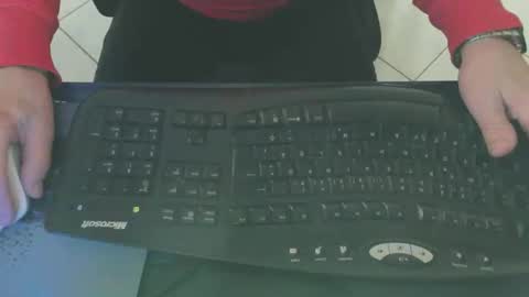 maly246 online show from February 19, 2026, 8:21 am