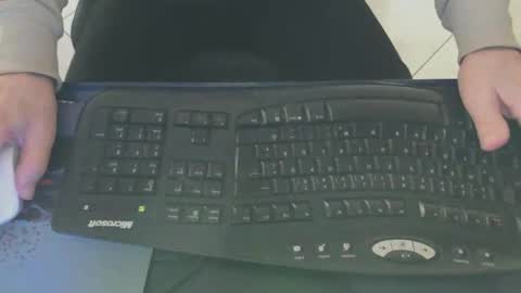 maly246 online show from February 22, 2026, 8:35 am