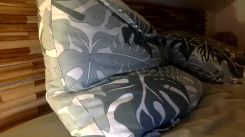 Snapshot of mamattv chatting on February 1, 2026, 8:18 pm mamattv online show from February 1, 2026, 8:18 pm