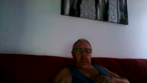 OLDMANFREE online show from July 5, 2026, 6:15 pm