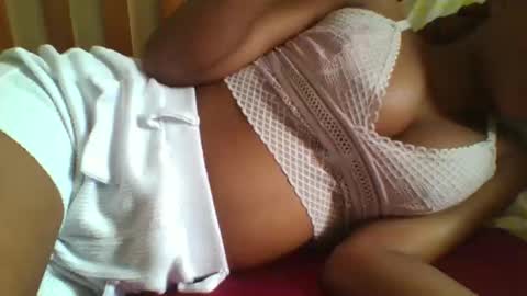 mammaplay online show from November 20, 2025, 6:35 am