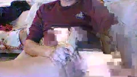 Snapshot of man211172 chatting on January 13, 2025, 6:27 pm man211172 online show from January 13, 2025, 6:27 pm