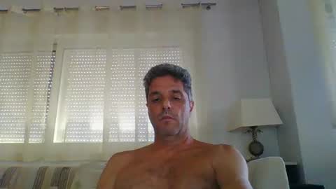 Snapshot of man211172 chatting on September 27, 2025, 2:55 pm man211172 online show from September 27, 2025, 2:55 pm