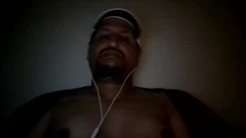 Man new online show from March 2, 2025, 10:38 pm