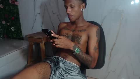 man_sant11 online show from April 27, 2026, 3:21 pm