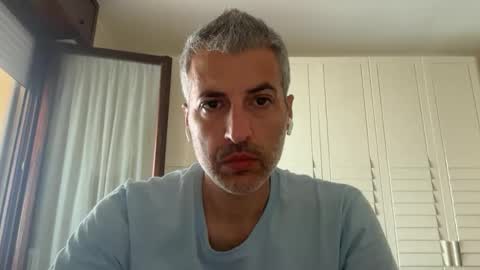 Snapshot of manager82 chatting on May 27, 2026, 7:27 am manager82 online show from May 27, 2026, 7:27 am