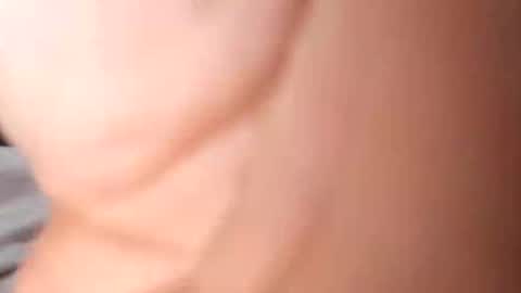 mandrilo7379 online show from September 29, 2025, 4:39 am