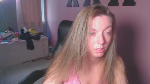 MandyBabyXXX online show from March 18, 2026, 6:44 pm