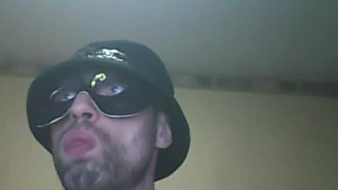 maniakruls online show from February 3, 2026, 2:53 am