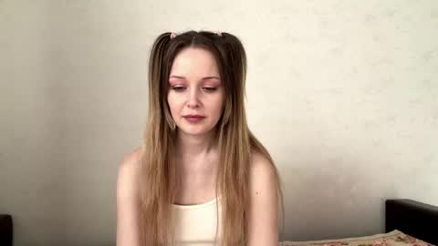 Hey there my name is Sarah online show from April 22, 2026, 12:18 pm