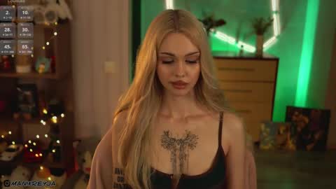 Amelie online show from April 16, 2026, 9:39 pm