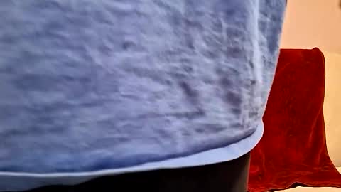 Dickinabox online show from March 18, 2026, 9:29 pm