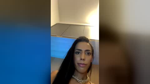 Snapshot of mannukaumon chatting on June 9, 2026, 10:43 pm Bru Zampolli online show from June 9, 2026, 10:43 pm