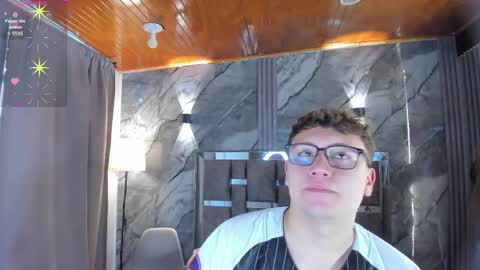 Snapshot of manson_and_zoe chatting on May 23, 2026, 11:36 am Manson and Zoe online show from May 23, 2026, 11:36 am