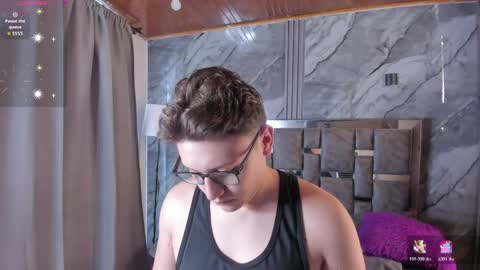 Snapshot of manson_and_zoe chatting on May 29, 2026, 11:41 am Manson and Zoe online show from May 29, 2026, 11:41 am