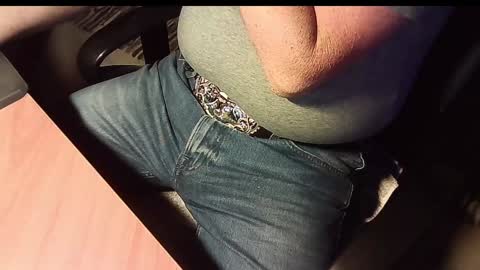 Snapshot of manswed chatting on December 6, 2024, 1:33 pm manswed online show from December 6, 2024, 1:33 pm