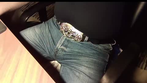 Snapshot of manswed chatting on December 11, 2024, 9:55 pm manswed online show from December 11, 2024, 9:55 pm