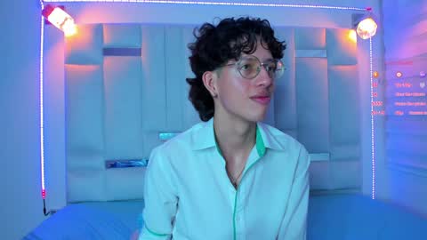 Manuel online show from January 16, 2025, 9:08 pm