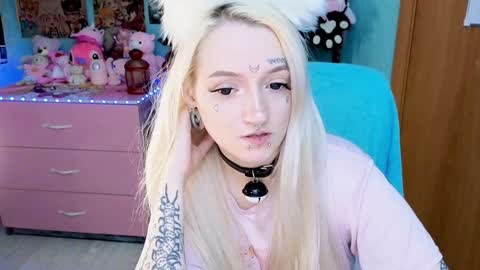 Snapshot of manuela_unicorn chatting on December 7, 2024, 8:49 pm Manuela online show from December 7, 2024, 8:49 pm