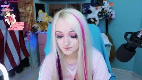 Snapshot of manuela_unicorn chatting on March 2, 2025, 7:45 pm Manuela online show from March 2, 2025, 7:45 pm