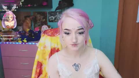 Snapshot of manuela_unicorn chatting on September 9, 2025, 5:01 pm Manuela online show from September 9, 2025, 5:01 pm