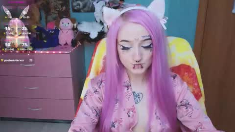 Snapshot of manuela_unicorn chatting on September 15, 2025, 3:34 pm Manuela online show from September 15, 2025, 3:34 pm