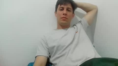 manufuego19 online show from September 29, 2025, 4:28 am