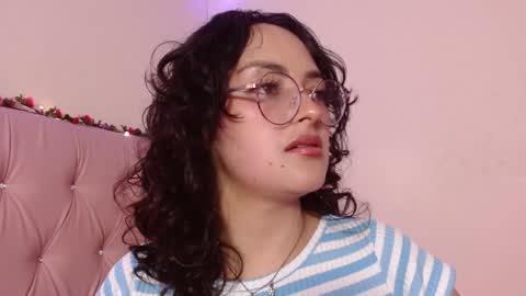 Manu  online show from January 14, 2025, 11:37 pm