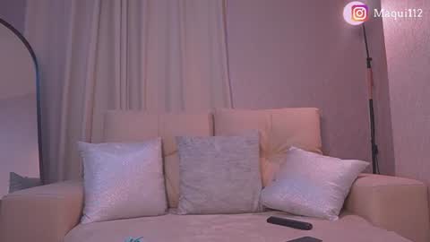 Maquii   online show from June 10, 2026, 11:03 pm