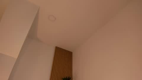 Snapshot of mara_betancurt chatting on July 14, 2026, 2:05 am Mara online show from July 14, 2026, 2:05 am