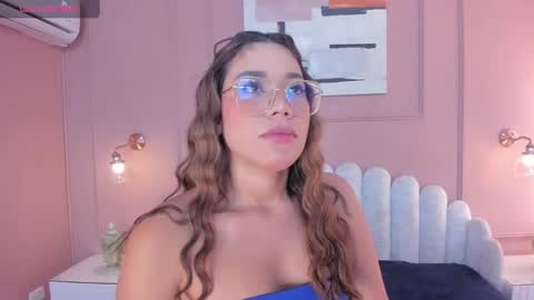 Snapshot of mara_brooks chatting on January 25, 2025, 7:07 pm Mara online show from January 25, 2025, 7:07 pm