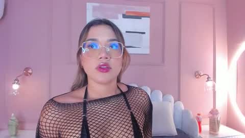 Snapshot of mara_brooks chatting on March 7, 2025, 7:16 pm Mara online show from March 7, 2025, 7:16 pm