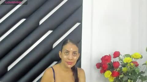 Snapshot of mara_lore chatting on June 15, 2026, 8:22 pm Mara online show from June 15, 2026, 8:22 pm