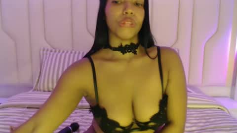 Snapshot of mara_sex chatting on October 7, 2025, 11:13 pm pao online show from October 7, 2025, 11:13 pm