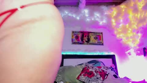 maralinette22 online show from January 31, 2025, 10:52 pm