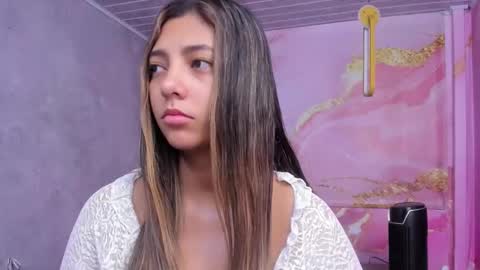 Maraluna online show from March 21, 2026, 12:10 pm