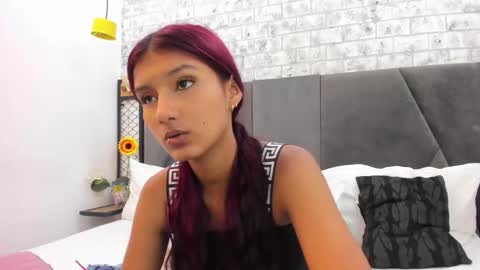 Snapshot of maray_lous chatting on December 19, 2025, 8:05 pm Maray Lous online show from December 19, 2025, 8:05 pm