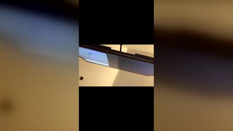 marc1981xxx online show from February 21, 2026, 4:57 am