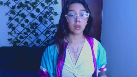 Marcela  online show from November 26, 2025, 2:23 am