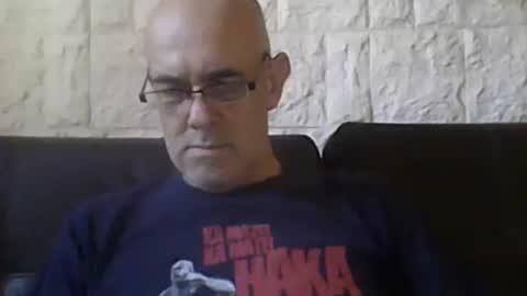 marcekir online show from January 8, 2025, 5:59 pm